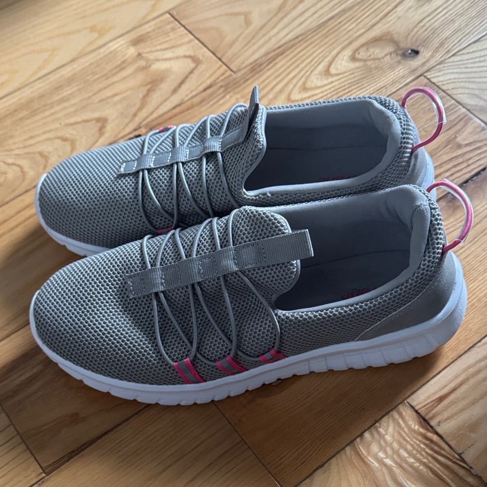 Women’s Memory Foam Cross Trainers